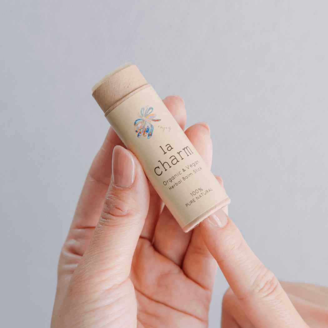 la charm Organic & Vegan Herbal Balm